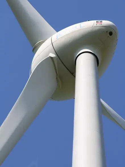 wind-power-2615988_1280